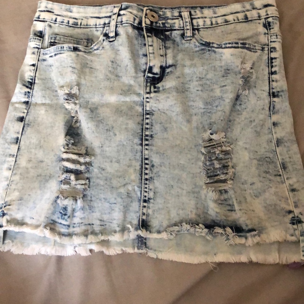 Denim skirt